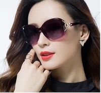 Темно-фиолетовый