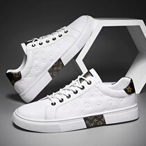 Mens shoes 100 hitch European station Tide Cards Youth Casual Board Shoes A foot pedal Working commuting leather shoes heightening little white shoes