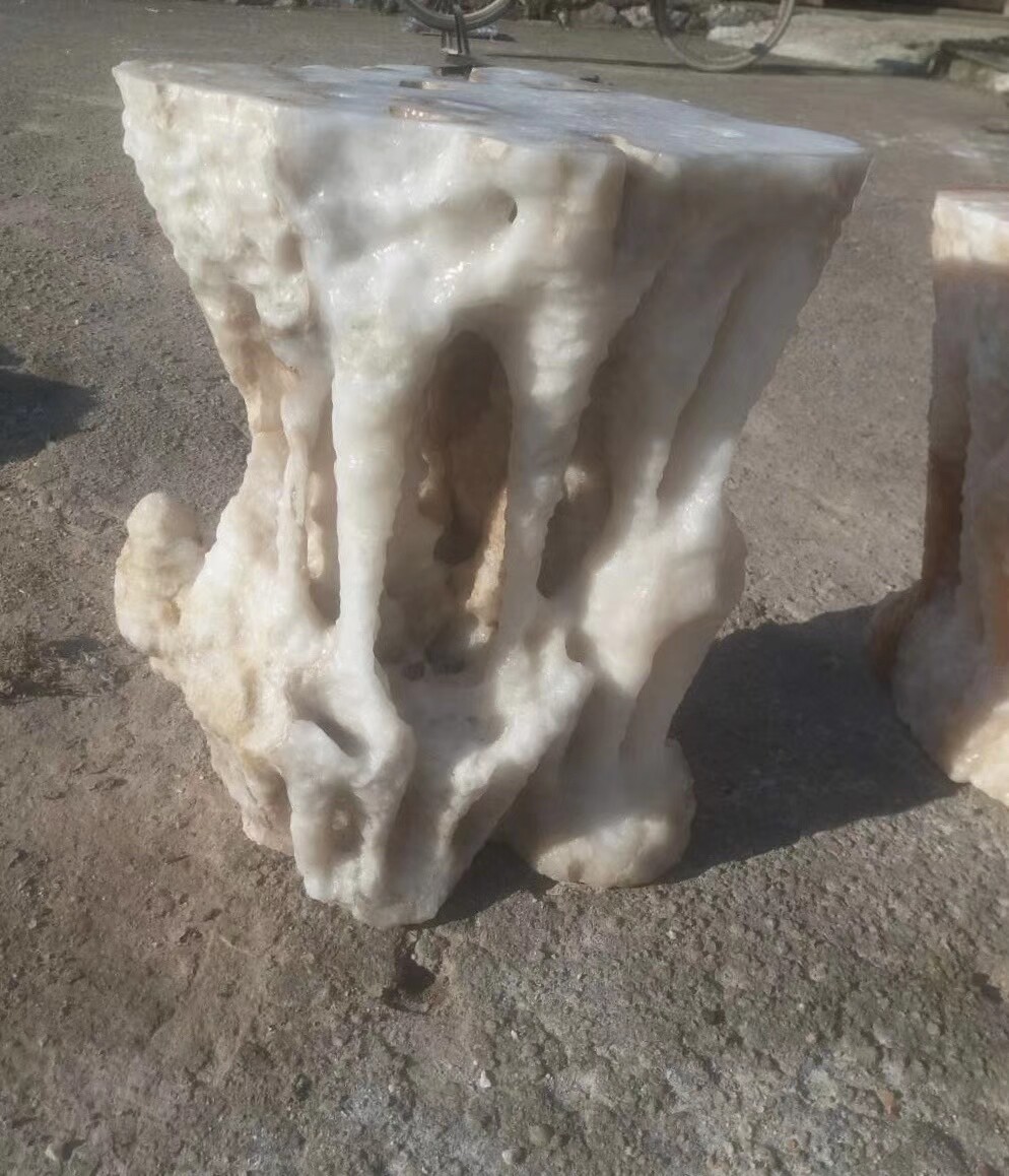 Custom stalactite stone bench courtyard furnishings home decoration stalactite natural rough stone sightseeing stone crystalline stone rough stone