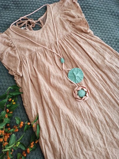 Chenhui hand-made pure hand-sewn creative lotus necklace gift box