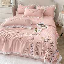 Korean version of embroidery Summer quilted by four sets of summer cool by single student thin Sky silk quilt in summer with machine washable double