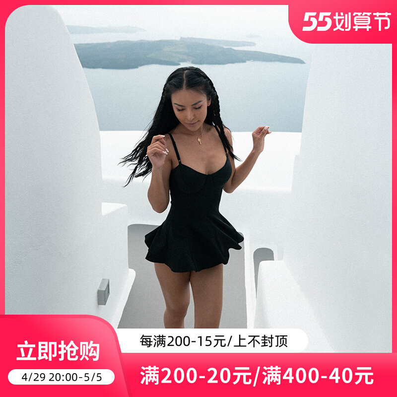 Riddle Ocean Black & White Bicolor Body Swimsuit Shade slim Ins wind steel ring to woo sexy swimsuit women