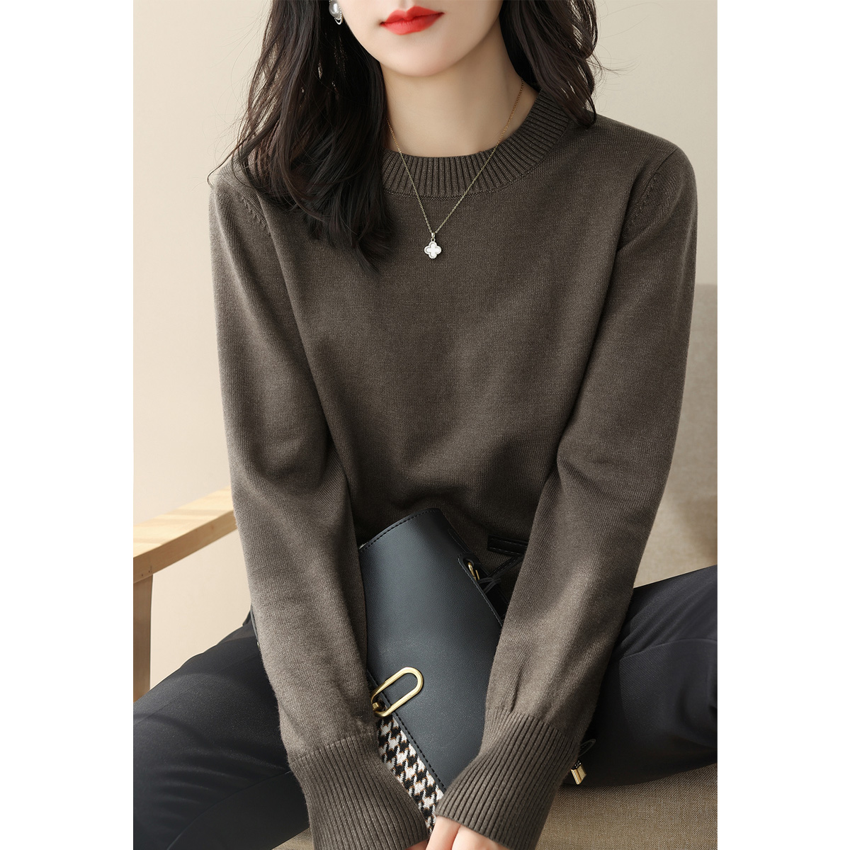 Half-height round collar long sleeve loose wool knit undershirt woman autumn winter 2023 new thickened senior inner lap blouse-Taobao