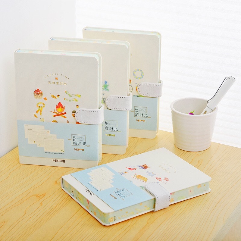 Lovely handbook DIY notepad Color writing mood diary book A5 magnetic button notebook is simple