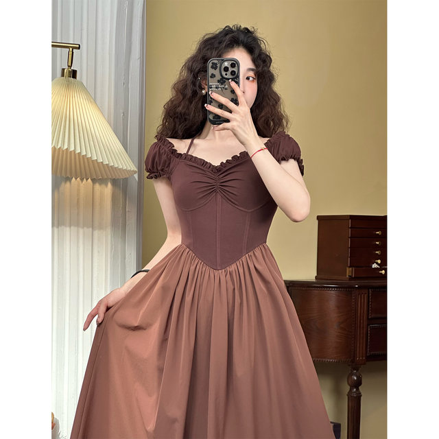 Mrs. Xiao French style small flying sleeves coffee dress women's summer retro French temperament skirt waist slimming suspender skirt