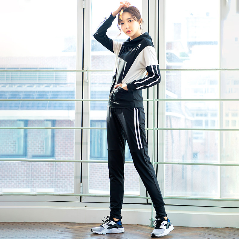 Sports Suit Women Spring Summer New Yoga Uniform Speed Dry Great Size Loose Sports Conserved Morning Running Fashion Fitness Suit