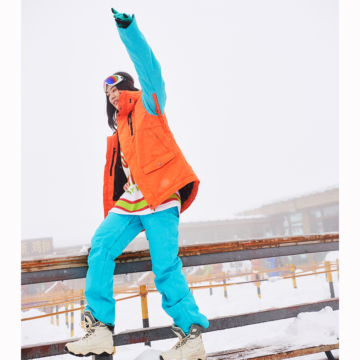 Beijing forest outdoor 2020 autumn and winter new high waterproof breathable single and double edition thickened ski pants couple models for men and women