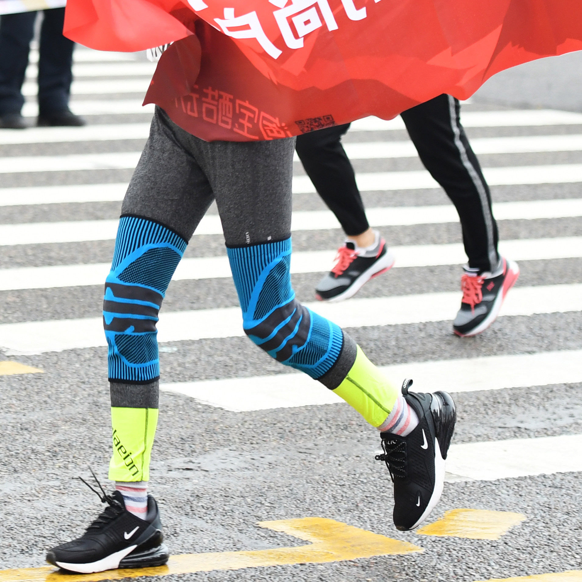 Beijing Forest Outdoor Sports Kneecap Professional Running Riding Fitness Knee protection with male and female style (single loading) - Taobao