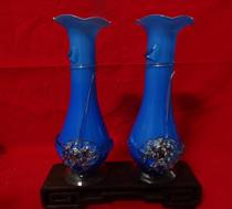 Antique Vase A pair of dowry bottles blue all-hand glass vase with a bottle of nostalgic movie props