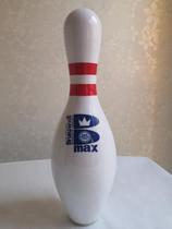 Handle standard professional bowling bottles