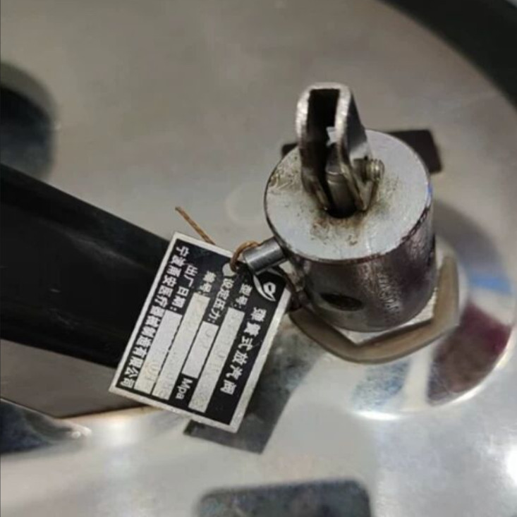 弹簧式放汽阀TYF10.165/8设定压力:0.165Mpa江苏登冠手提式配件