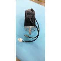 GM Piao JV-0 color 8ADE6E Yaskawa servo motor YASKAWA S machine into bright bargaining