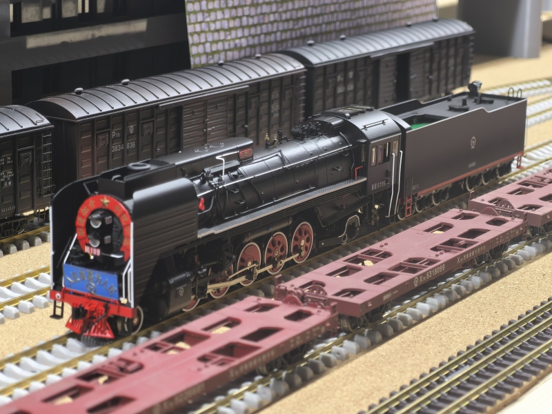 Brand New Kfirst 2026 Model Metal Digital Sound Effect Smoke-Emitting Ho Forward-Moving Steam Locomotive