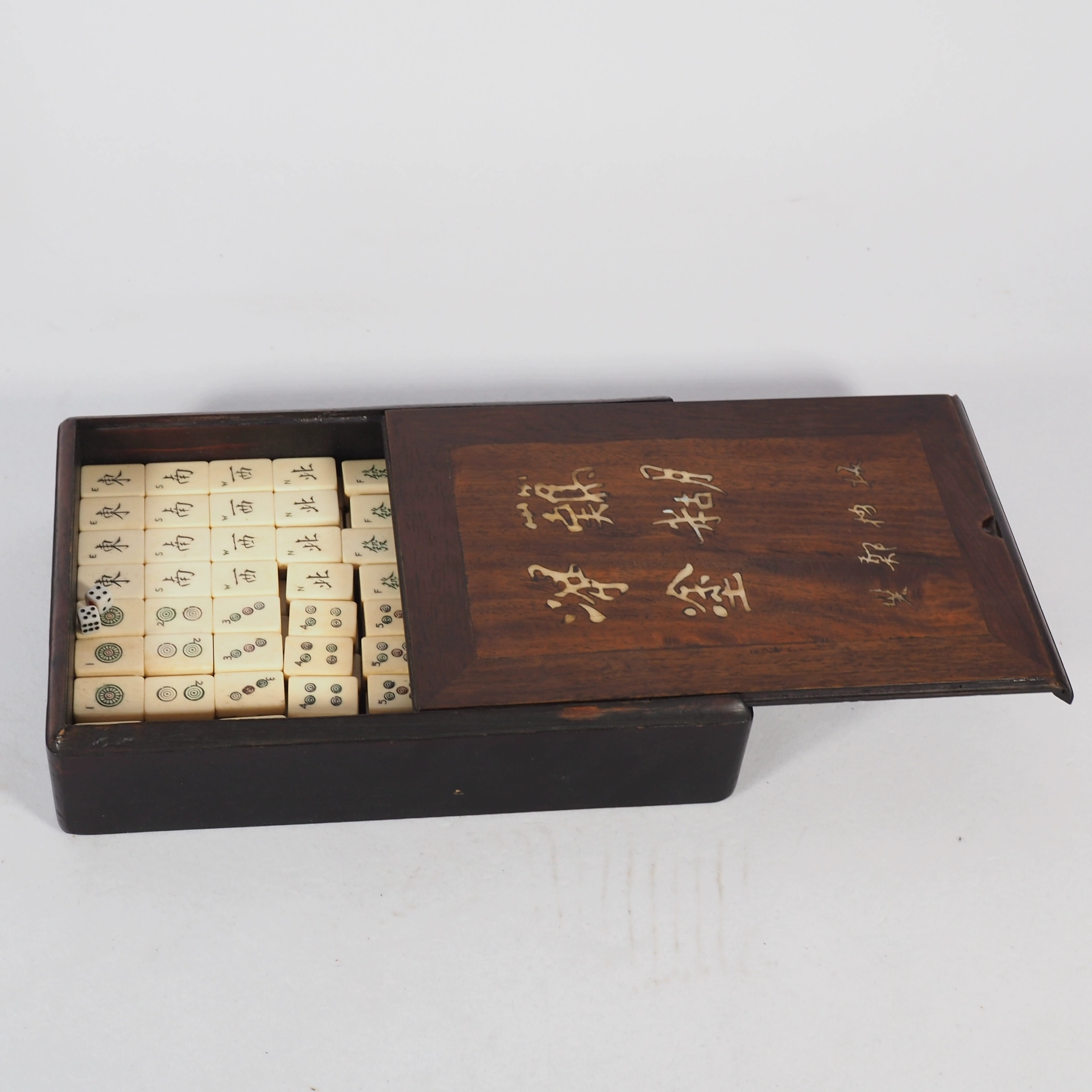 【中国骨董品　麻雀牌】　骨材　背中竹　伝統古玩、古董　完品 61MrrXTYubL._UF350,350_QL50_.jpg