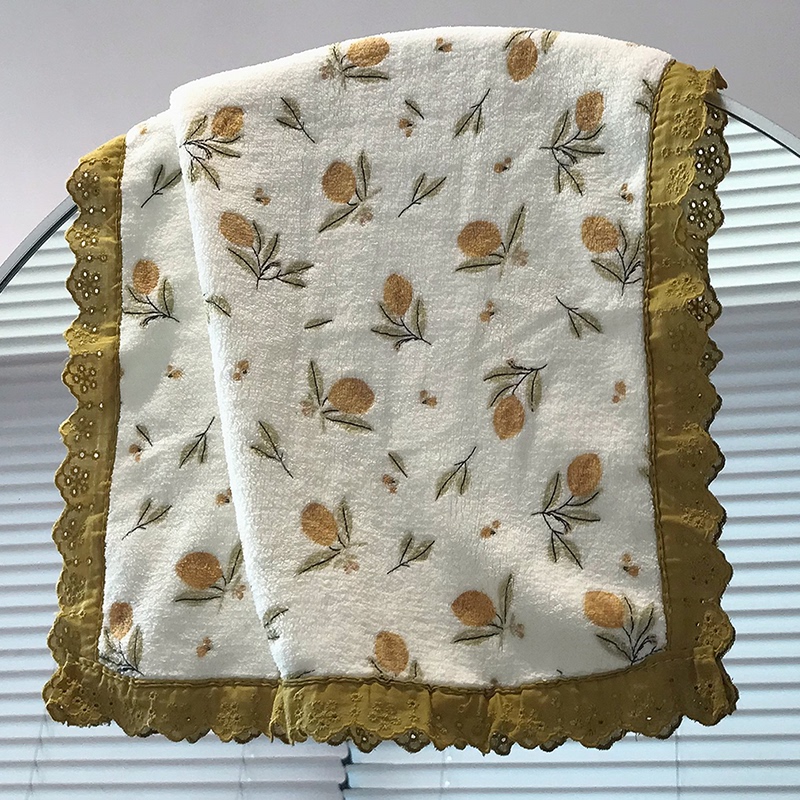 Cute Lace Face Towel for Women, Absorbent, Quick-Drying, Retro Floral, Soft Face Towel, Household Coral Velvet Bath Towel
