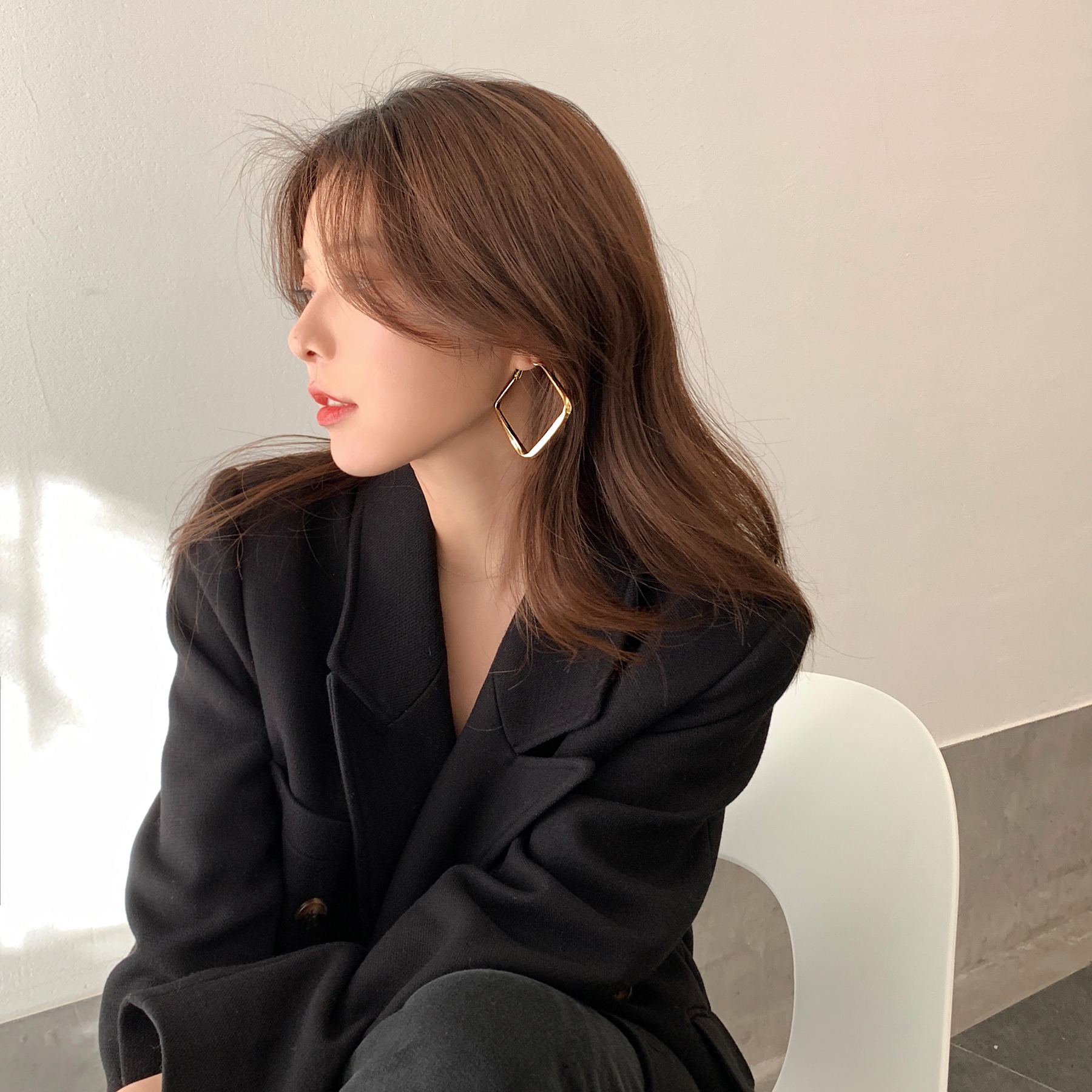 Japanese GP earrings 2021 new earrings women's metal matte gold net red with the same popular big earrings