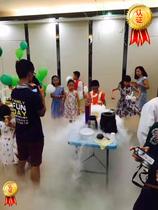 上海生日派对策划儿童助兴科学实验干冰秀表演气球拱门生日小丑赞