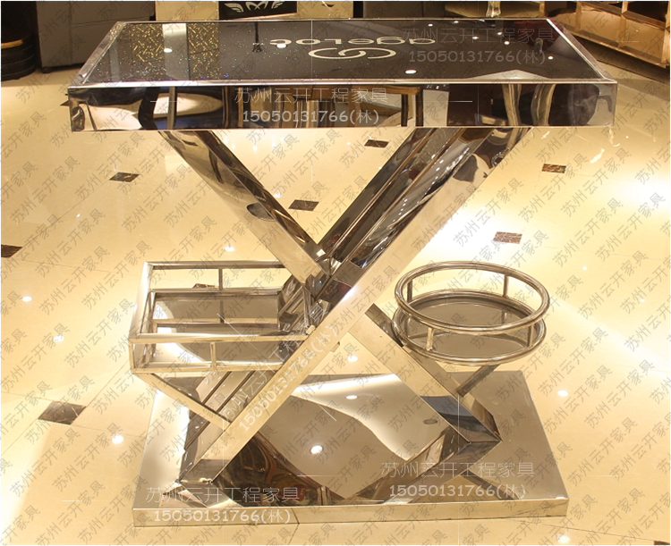 Rectangular KTV tea table bar scattered tables and chairs nightclub field bar stainless steel luminous wrought iron high table and chairs