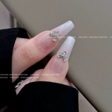 Серебряный набор материалов для маникюра с бабочкой с цирконом со стразами, украшение для ногтей, готовый продукт, популярно в интернете