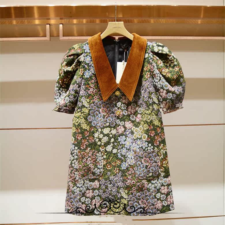 Zoya 2020 Winter New Women's Wear Domestic Counter Vintage Short-Sleeved Dress M16B3303