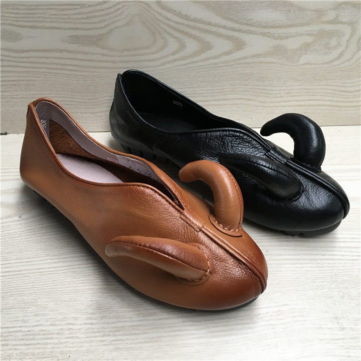 2020 spring and summer new women's shoes fashion super soft bottom beanie shoes flat horn casual shoes overfoot women's single shoes trend