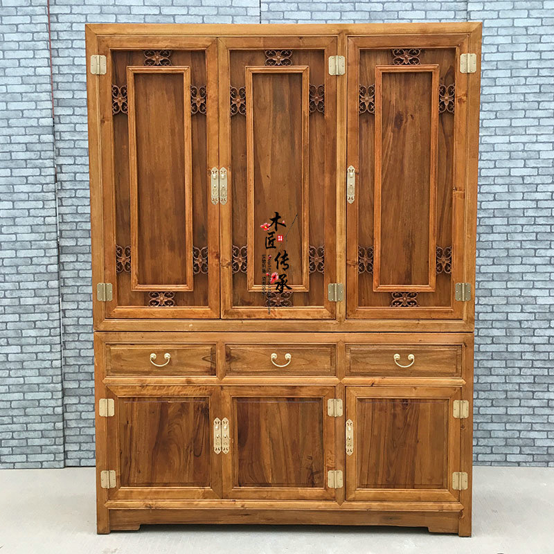Chinese style bookcase fragrant camphor wood bookcase glass display case imitation ancient containing cabinet Three door carved living room Hyun closed cabinet