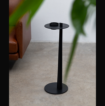 Designer Custom Decorative Smoke Cylinder Living Room High Foot Landing Ashtrays Straight Standing Metal Nordic Wind Gusts a few smoke cylinders