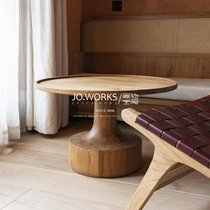 Nordic oak minimalist round tea table folk antique antique wind solid wood round a few days style villa living room bedroom tea table