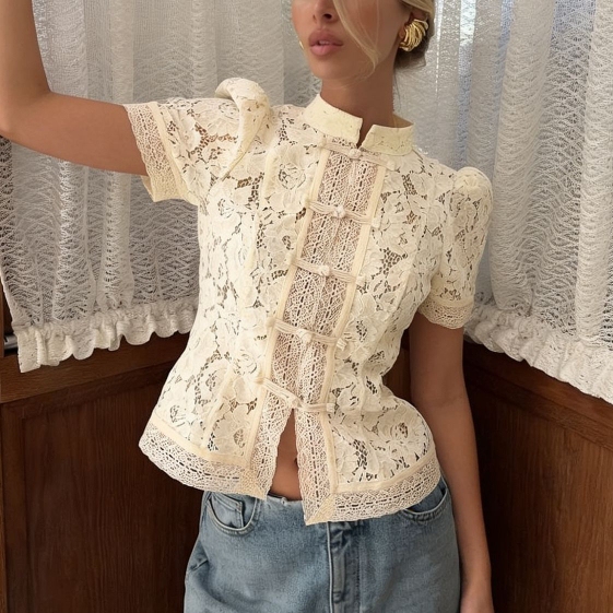 Fashionable Lace Crochet Stand-Up Collar Short-Sleeve Shirt