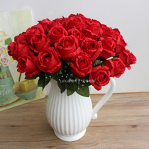 18 heads of simulated rose bouquet Living room home decoration red false flowers Flannel wedding bouquet European-style silk flowers