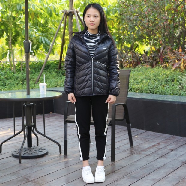 Winter 鸟 正品 女装 2017 mùa đông mới nhẹ trùm đầu Slim áo thể thao giản dị xuống 2075298 - Thể thao xuống áo khoác áo phao lông vũ lining