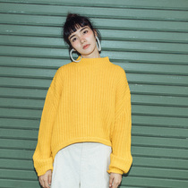 Q5 original design short front long half high collar knitted Christmas red sweater 2 color 1000