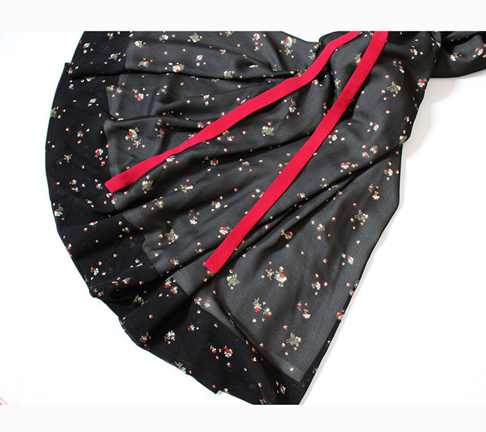 Store Qing limited black Crushed Flowers Retro Everyday Hanfu Woman High Waist Skirt for spring and summer One-piece zig in the middle of a long dress