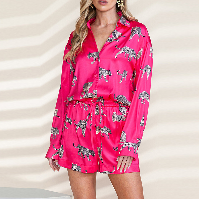 Spring New Satin Long-Sleeved Shirt and Shorts Two-Piece Set for Women, European and American Style, Versatile, Leopard Print Casual Suit