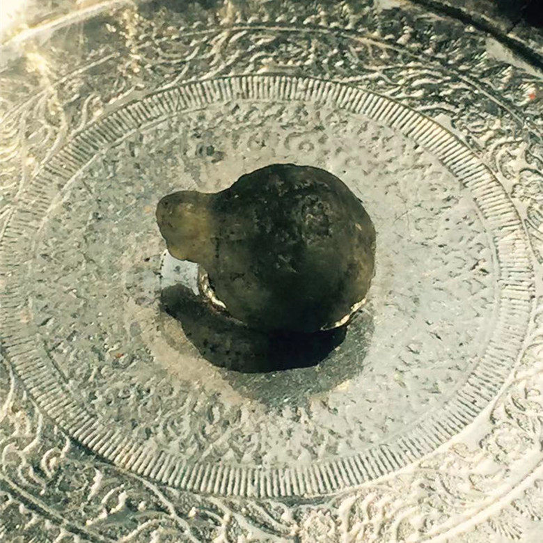 The Pian Bodhisattva sturdy sumpsuit Tibetan Gau for the Shelita