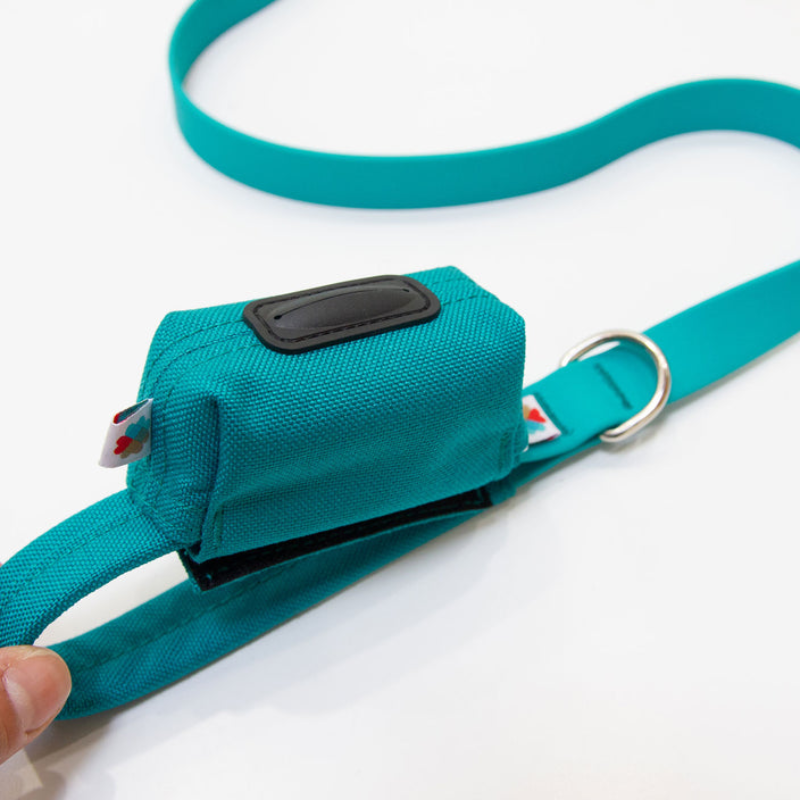 Outdoor Pet Dog Shoveling Bag Wildebeest American Import Fashion Nylon Cloth ten poo bag petisan