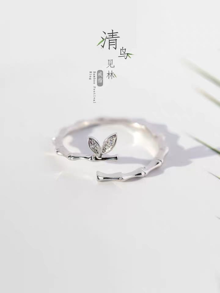 Ins tide personality simple fashion niche design 925 silver adjustment ring female cold wind clear bird see forest index finger ring