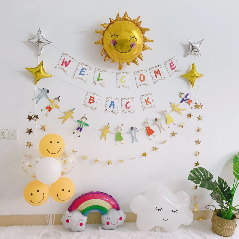 Kindergarten opening season ceremony party decorated background wall welcome back welcome back to school classroom pulling flags