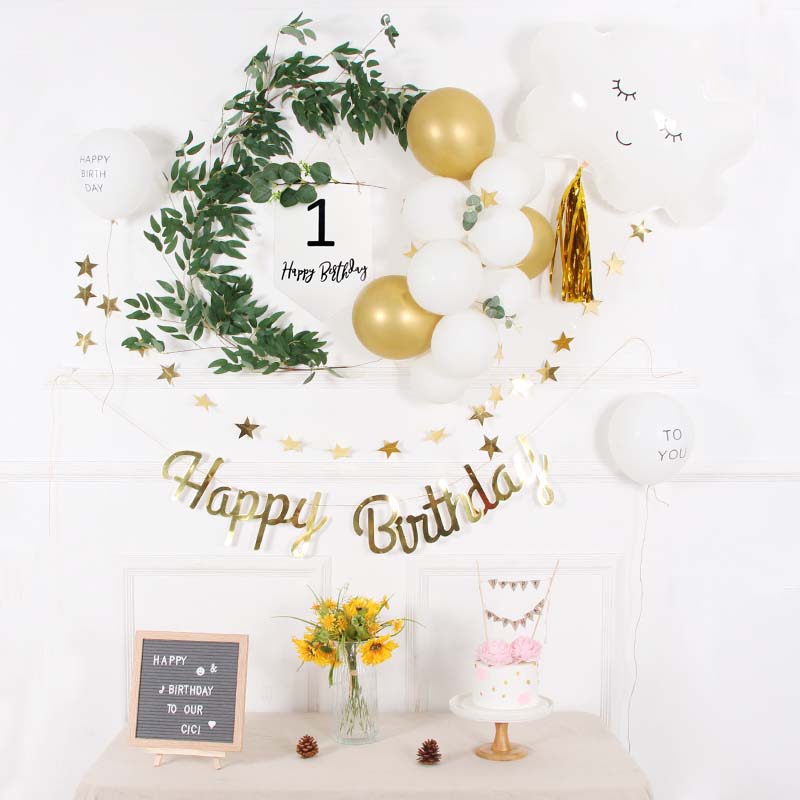 Baby is a year old to arrange balloon 2 year old in red birthday decoration of small Qingxin Sen party