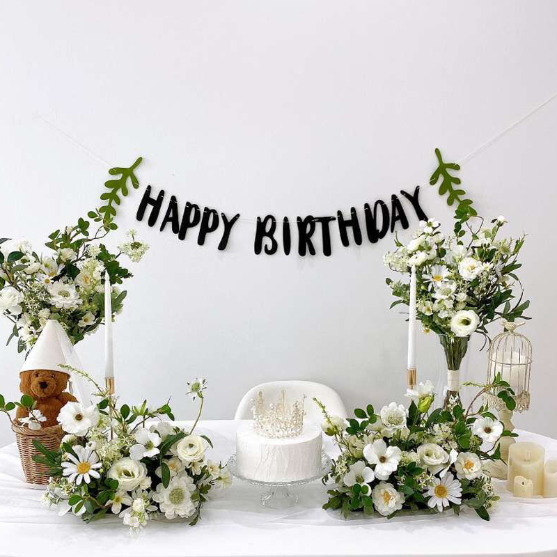 Japanese in Birthday Sen Letter pulls the birthday of birthday drawn flowers children's birthday decoration scene arranged baby
