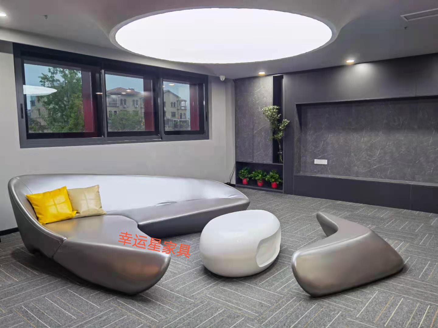 Moonsofa Zaha Designer Sample House Display Center Hotel Minima Style Arc Corner Fiberglass Moon Sofa