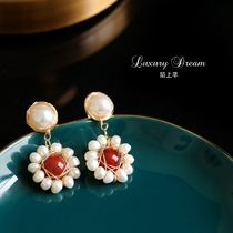Mo Shanqian retro earrings Baroque temperament pearl earrings personality versatile versatile simple earrings suitable for short hair
