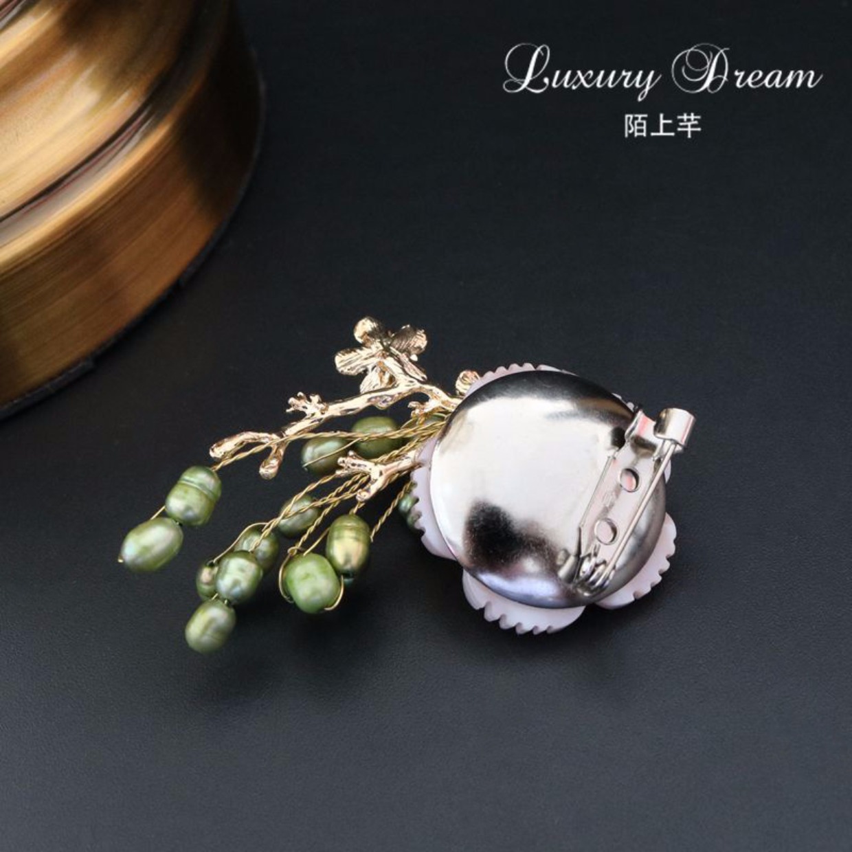 Điệu nhảy solo của Rose! Vỏ ngọc trai nước ngọt tự nhiên retro phụ kiện hoa trâm ghim cài áo vest nam cao cấp