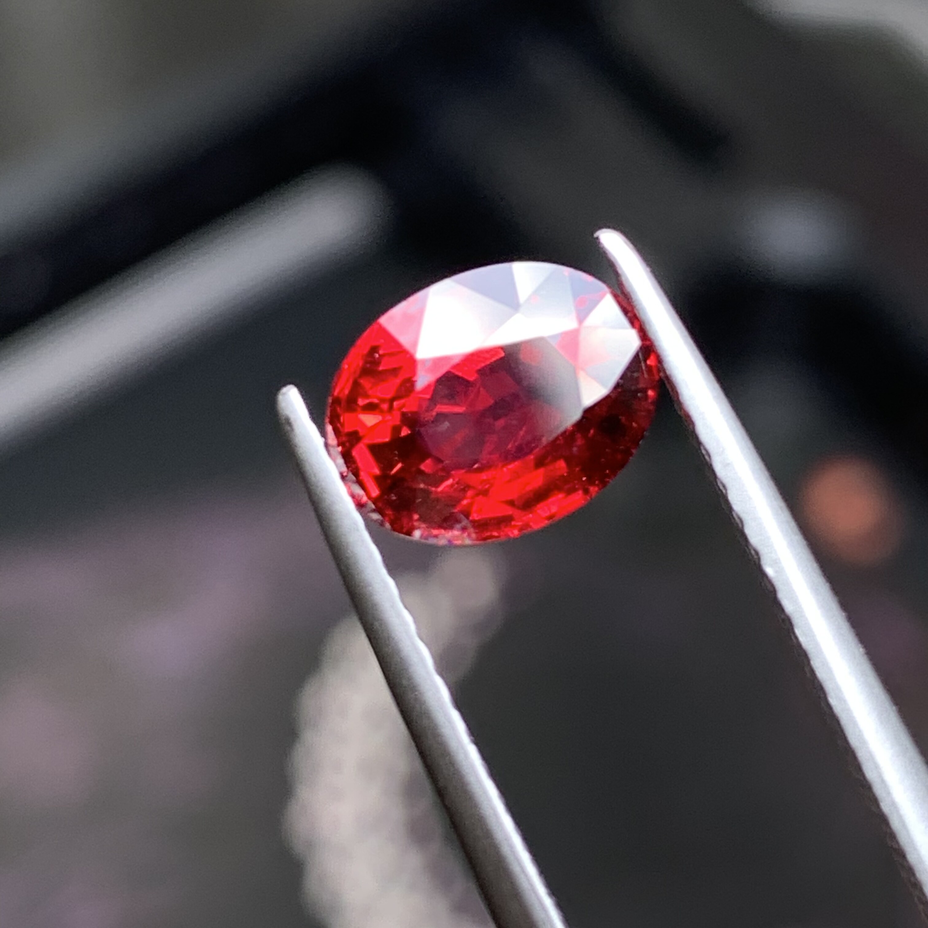 Caiyi jewelry 2 20ct natural unburned Mozambique pigeon blood red ruby ​​bare stone ring pendant color treasure