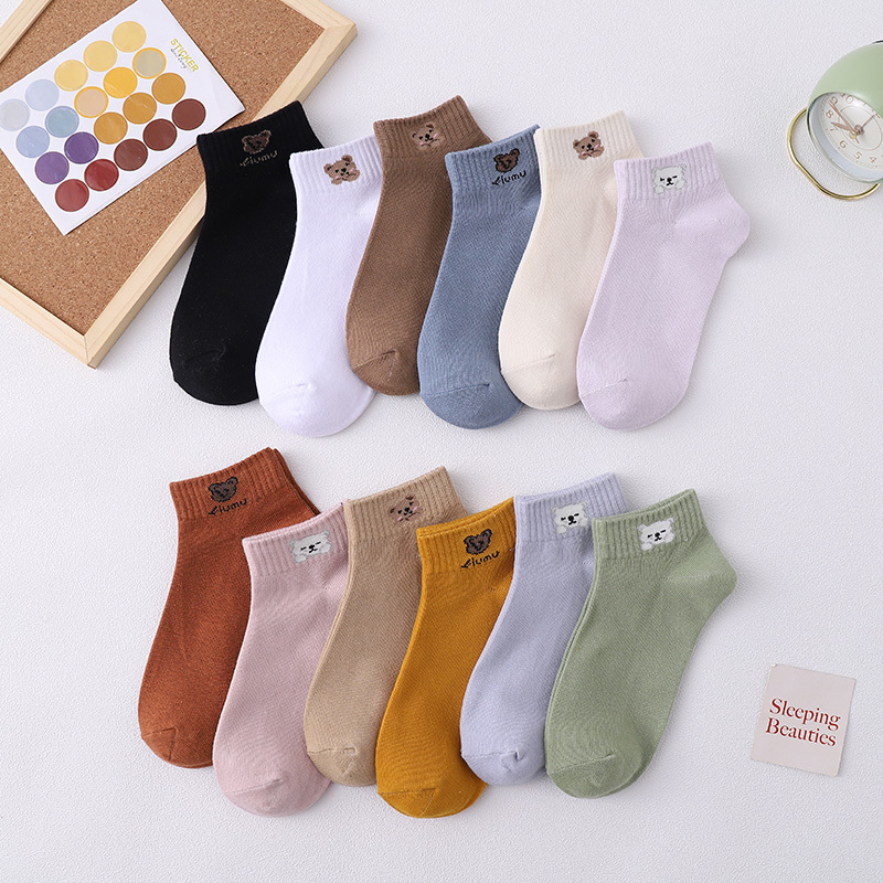 Little Bear Socks for Women, Short Socks, Low-Cut Ankle Socks, Thin Style for Spring, Autumn, and Summer, Pure Cotton Mid-Calf Socks for Women