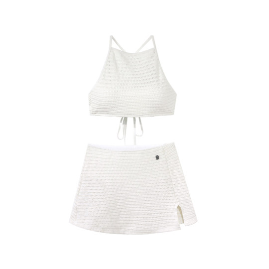 New Sexy Two-Piece Swimsuit for Women, Pure and Alluring Style, Hot Girl Vacation Hot Spring Backless Knitted Skirt-Style Bikini Three-Piece Set