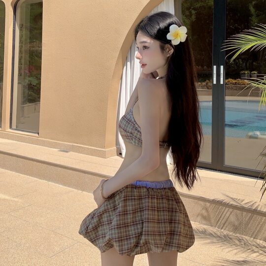 New Retro Plaid Split Skirt-Style Swimsuit, Feminine and Sexy, Pure Desire, Small Bust Push-Up, Hot Spring Resort Swimwear Three-Piece Set
