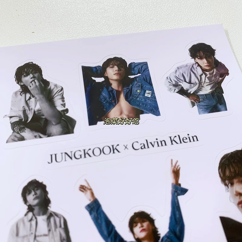 Домашний BTS Тянь Ихуо Джинкок деним сервис CK рекламный стикер справочник коллаж материал