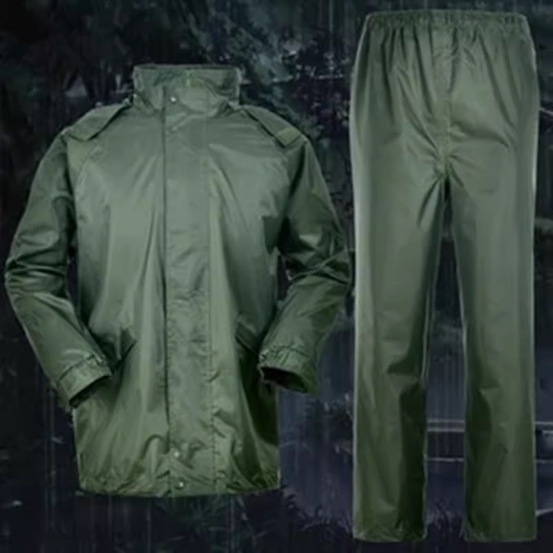 Authentic Olive Green Split Raincoat and Rain Pants with Back Pocket, Waterproof, Comfortable and Breathable for Cycling, Running, Rescue and Training Set Authentic Olive Green Split Raincoat and Rain Pants with Back Pocket, Waterproof, Comfortable and Breathable for Cycling, Running, Rescue and Training Set
