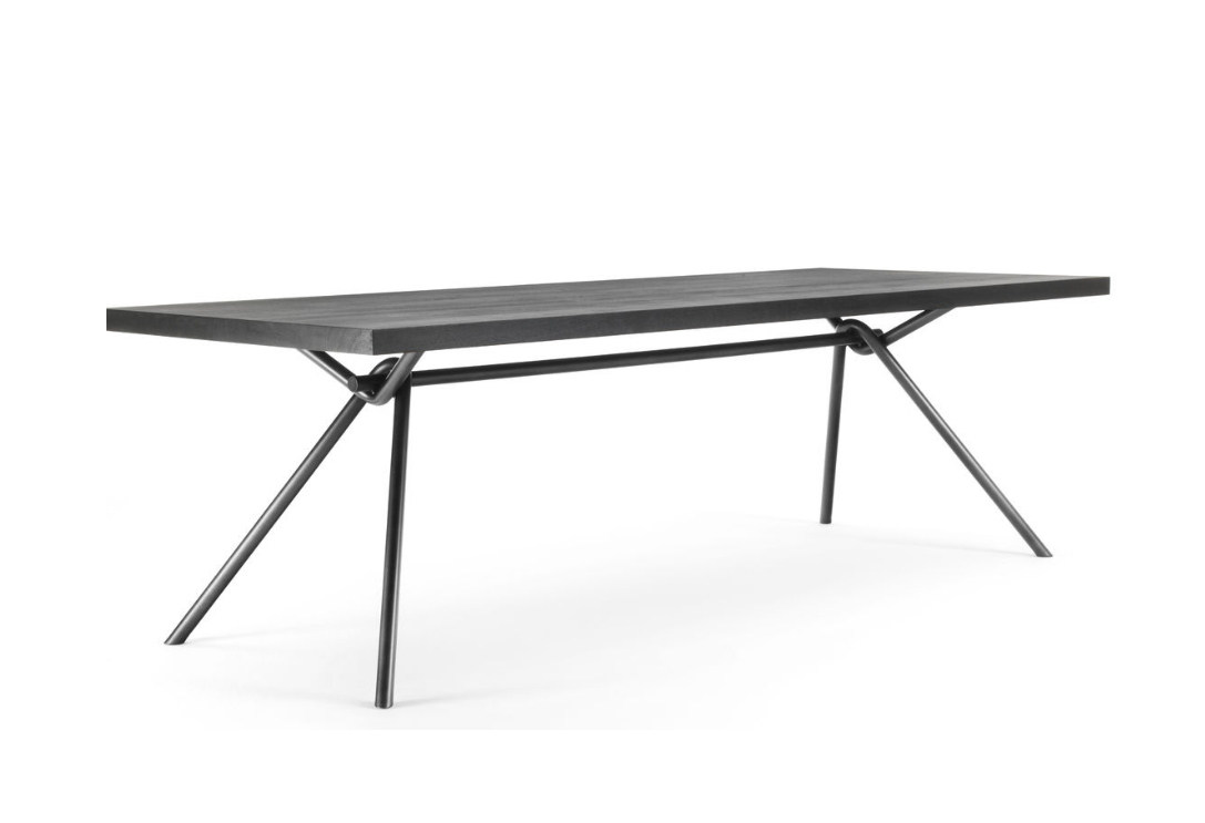 Стеклянный обеденный стол iron light glass riva table意式现代不锈钢管玻璃办公桌会议桌